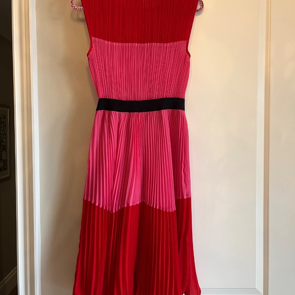 ASOS Label Colour Block Pleated Dress - Picture 2 of 4